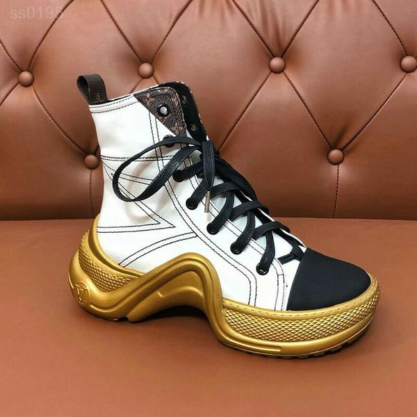

2020 high end new luxury thick bottom short boots women's british style lace-up martin boots tube tube high-sneakers, Black