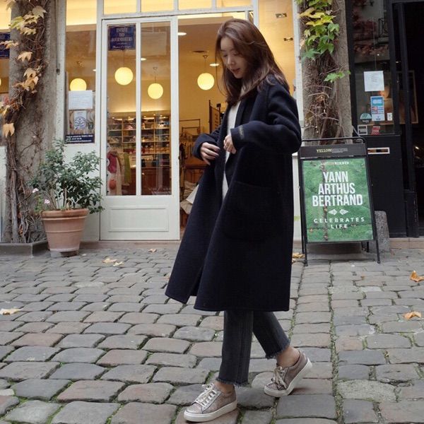 

2019 autumn and winter new korean robe femme long-sleeved casual loose woolen coat imitation wool thick windbreaker jacket woman, Black