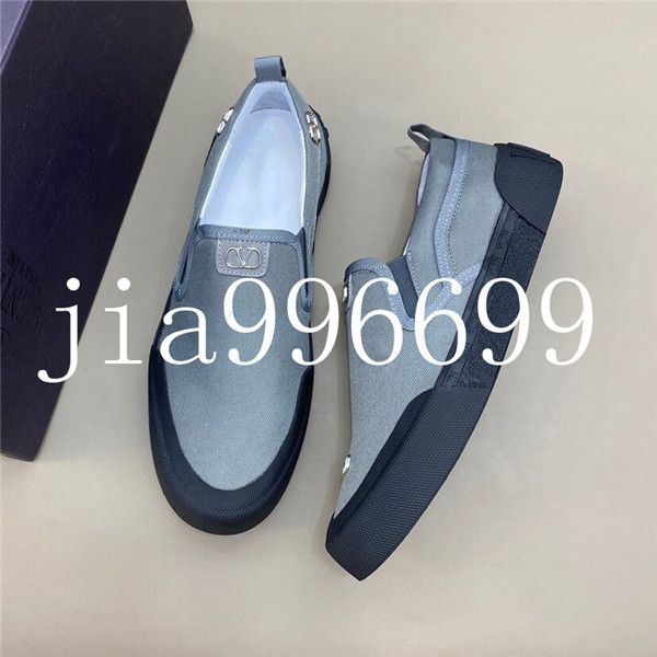 

2020 new fashion men's luxury casual shoes, loafers, lazy foot pedal, fashion single product, simple fashion, comfortable fdzhlzj b123, Black;red