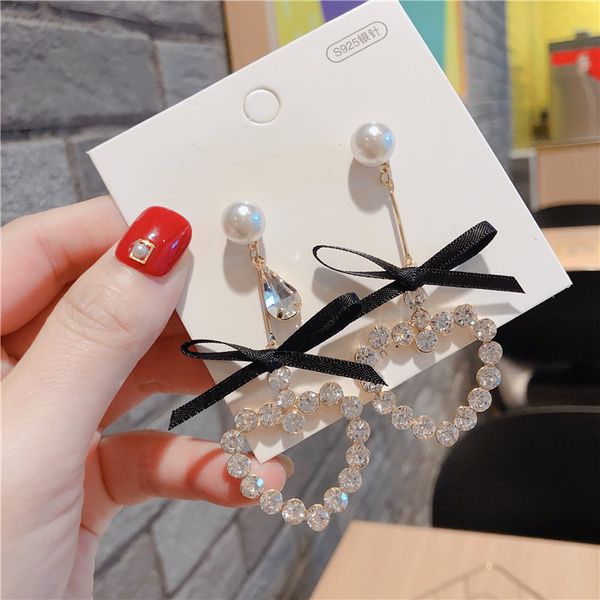

2020 new korea style silver needle heart hollow out rhinestone drop earrings for women fashion jewelry accessories