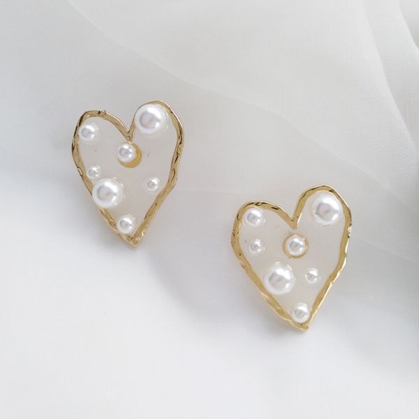 

lats japan korea love heart-shaped stud earrings transparent sweet pearl big earrings for women 2020 fashion jewelry earings, Golden;silver
