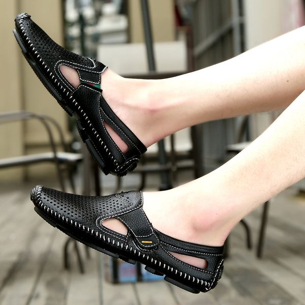 

men's leather shoes 2019 summer new style moccosins men's lazy casual shoes soft bottom driving genuine leather sandals hollow o, Black