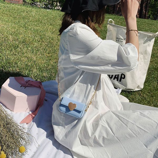 

new mini bag 2020 new fashion net red textured shoulder bag women's western style spring and summer chain messenger