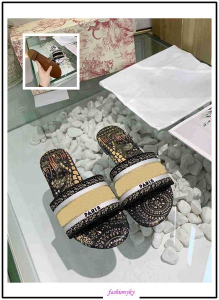 

последние new dazzle цветы женщины сандалии полосатый пляж причинно обувь вышивка сандал цветочные brocade тапочка, Black