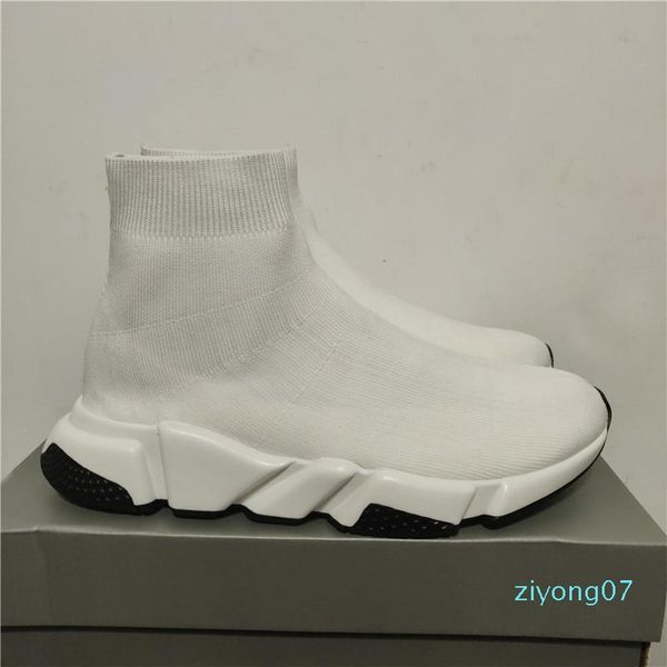 

2020 new designer shoes speed runner trainer black red oreo triple black flat fashion sock boots casual sneaker aq02 lll