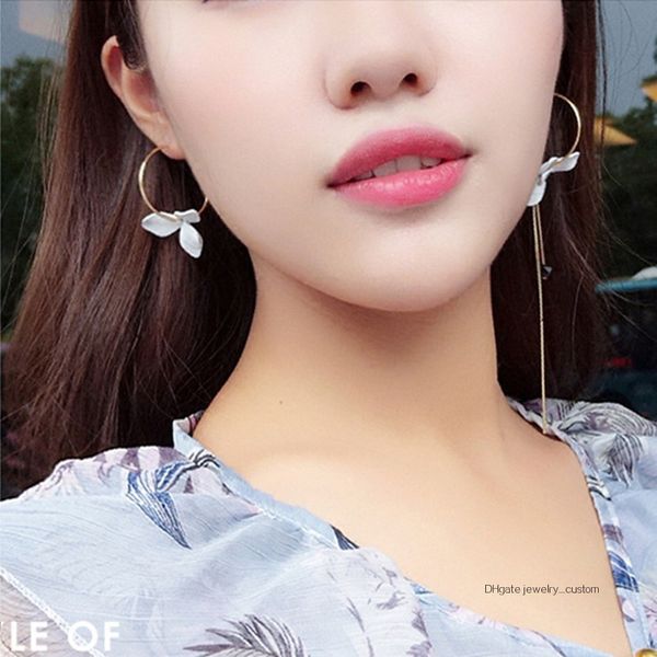 

New Cute Simple Long Round Earrings Korean Style Asymmetric Earrings Popular Earrings For Women Wedding Party Jewelry E0326
