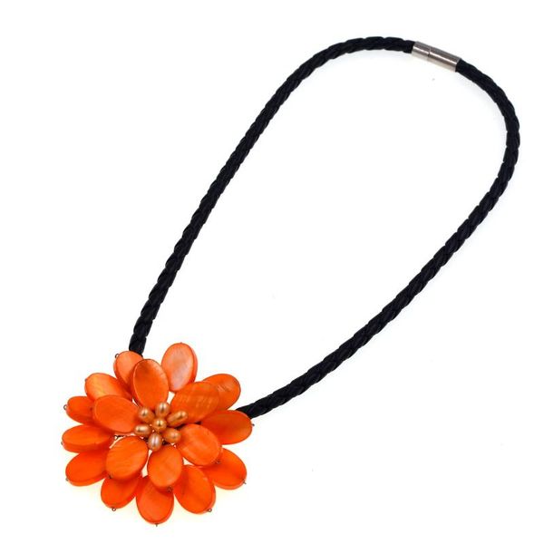 

2019 new trendy retro ethnic orange shell flower orange pearl flower choker necklace necklace for women, Golden;silver
