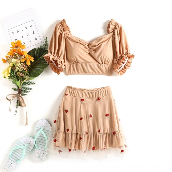 

2020 split swimsuit conservative slim student girl hipster swimsuit female spring holiday, White;black