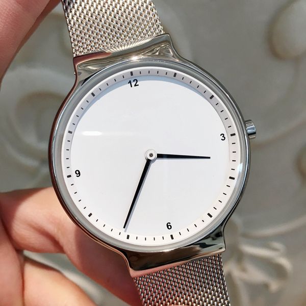 

2019 fashion man/women steel watch simple design silver luxury lady wristwatch wristwatch dress watch quartz clock for lovers ship, Slivery;brown