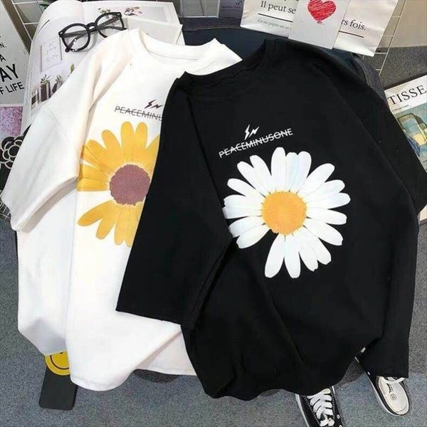 

little daisy 2020 short-sleeved t-shirt women's clothes loose large size chrysanthemum printed clothes ins women's clothing, White