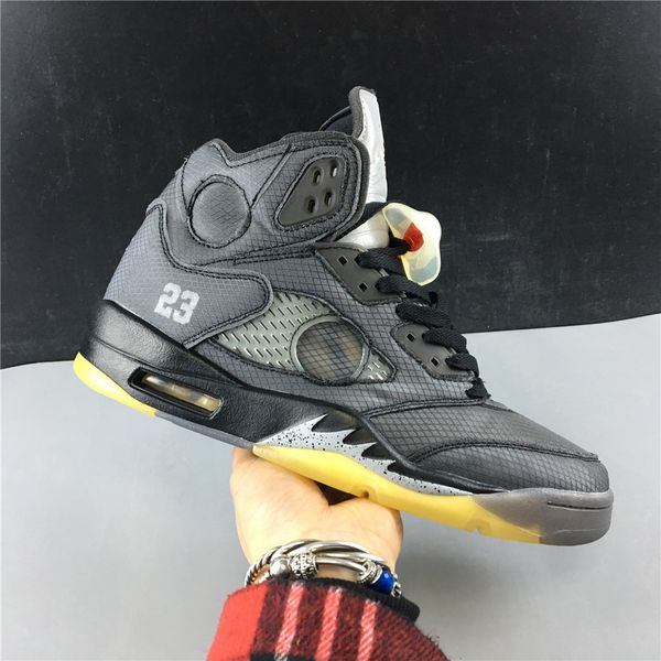 

wholesale 2020 new black grey 5s 3m reflective v men women basketball shoes outdoor trainers size 7-13