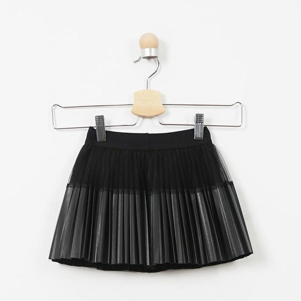 

poncho black skirt fashion style trend showy girls