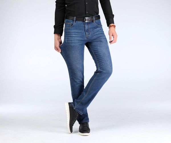 

2018 new style men's wear loose and plus-sized business jeans men's trousers men autumn and winter stretch denim trousers, Blue