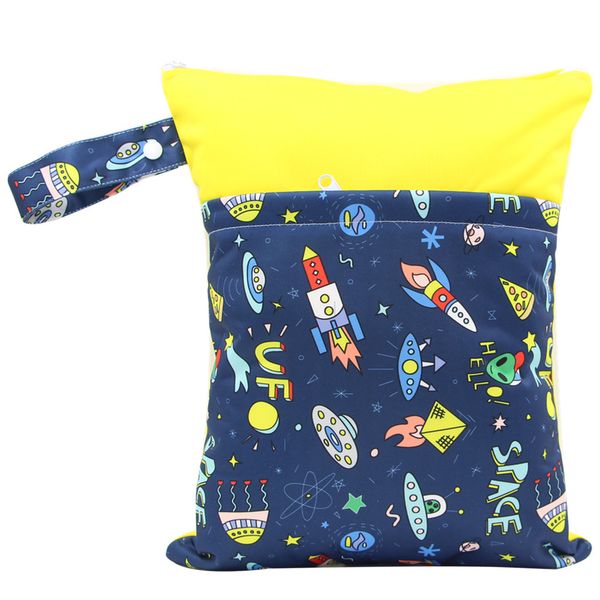 

baby diaper bag reusable waterproof cartoon wet dry diaper bag double pocket cloth handle wet bags mummy 30*37cm