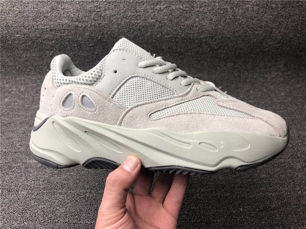 

New arrival 700 wave runner men women running hoe v2 tatic de igner neaker mauve olid grey alt 36 48