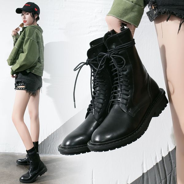 

2019 newfashion women jelly feet high martin u rain boots short black rubber lace waterproof trend womens boots 1015