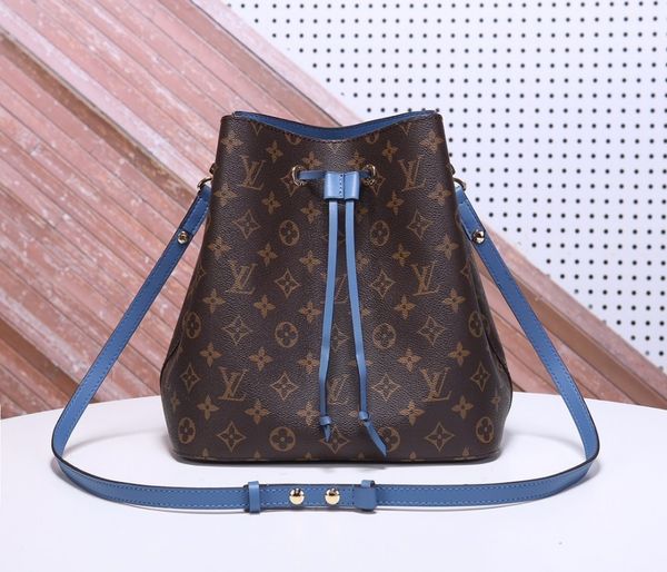 

2019 the new li ting women de igner handbag retro fa hion high grade colorful calf kin decorationi