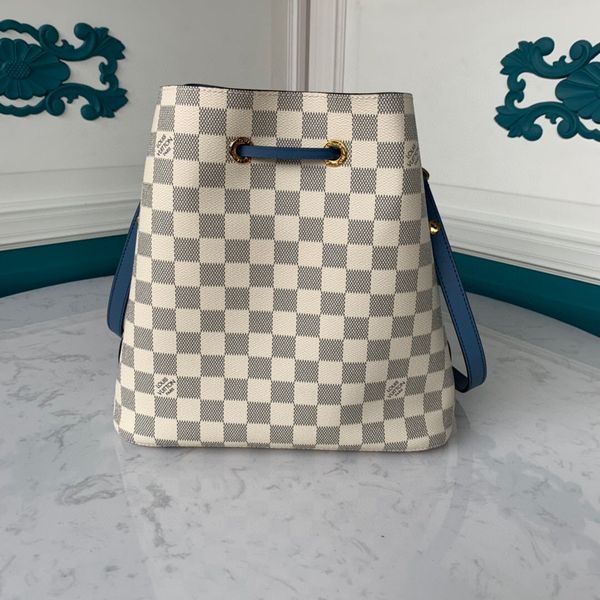 

classic lady's shopping bag 7a high-end custom quality handbag fashion style gold metal accessories with detachable long shoulder strap