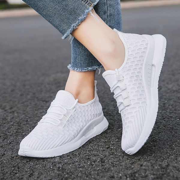

couple models harajuku light breathable student sneakers fashion solid color versatile sports shoes outdoor walking runing shoes, Black