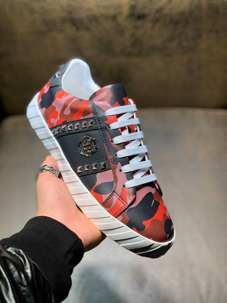 

luxury designer aahigh-quality men's stylish casual sneakers, high-end nostalgic and comfortable wild casual flat shoes, Black