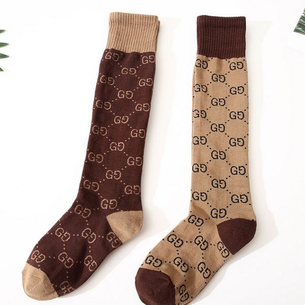 

Women brand de igner tocking cotton letter de igner knee ock hoi ery gift for love girlfriend high quality