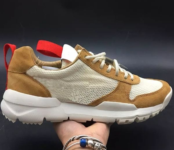 

Tom Sachs x Craft Mars Yard 2.0 TS NASA Кроссовки Женщины Мужчины AA2261-100 Натуральный Спорт Красные