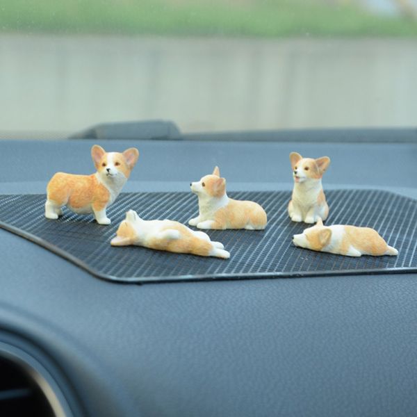 

car ornament resin dog doll automobile interior dashboard decoration puppy toys furnishings cute car accessories gift