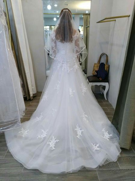 

2019 new white scoop neck lace appliqued a line wedding dresses sheer long sleeves zipper back bridal gowns sweep train for aleperezg7105