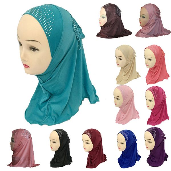 

мђђлманкие деи девђки кѬаиве киоки Ѭка дѬел иджаб иламкий аѬ, Red