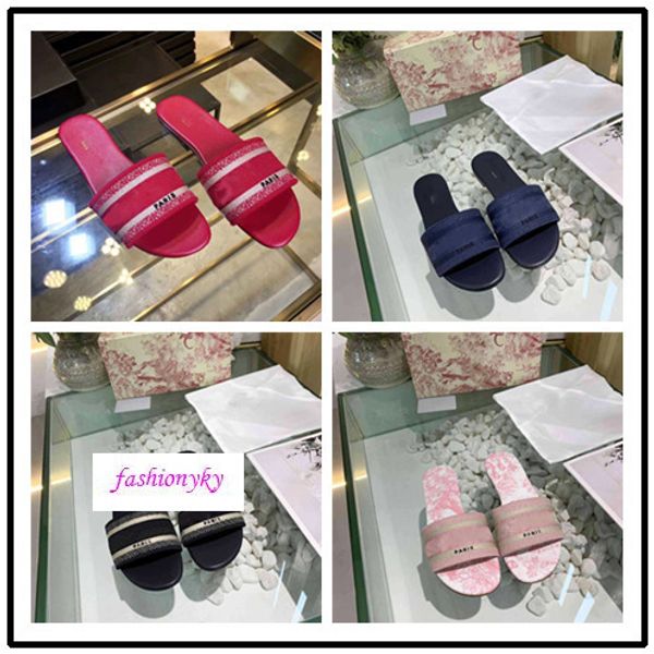 

brand new dazzle flowers women designer slippers flat bottom embroidery sandal floral brocade striped beach causal sandals, Black