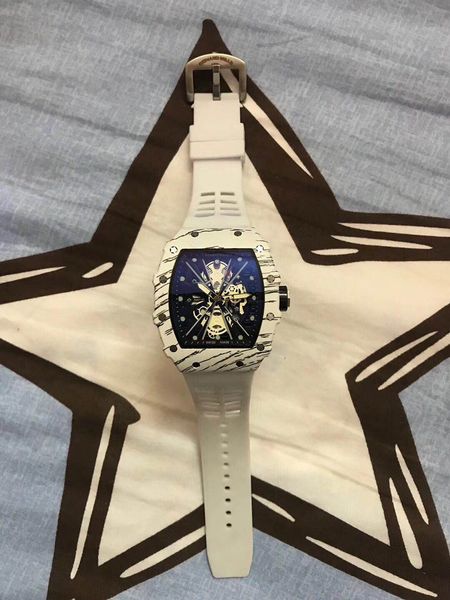 

2019 ds men watch luxury watch black colored silicone strap fashion designer watch sport quartz analog clock relogio masculino, Slivery;brown