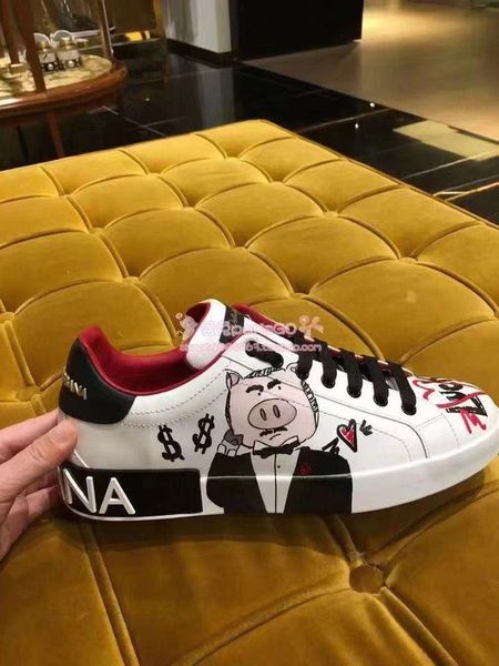 

2020h new men and women exquisite hand-painted lace-up casual sports shoes, high-quality fashion wild couple party shoes, size: 35-45 mnu02, Black