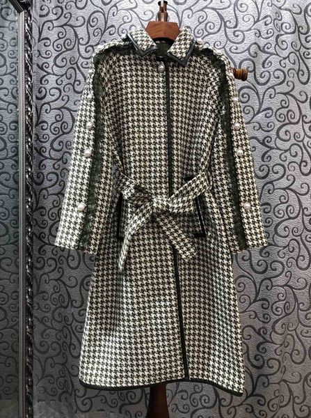 

the new autumn and winter 2019 women's lapel pearl lace sleeves plover windbreaker jacket 1028, Tan;black