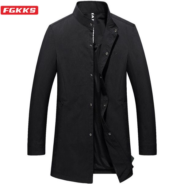 

fgkks 2020 new men solid trench business casual brand men's mid-length trench male stand collar slim fit coats, Tan;black