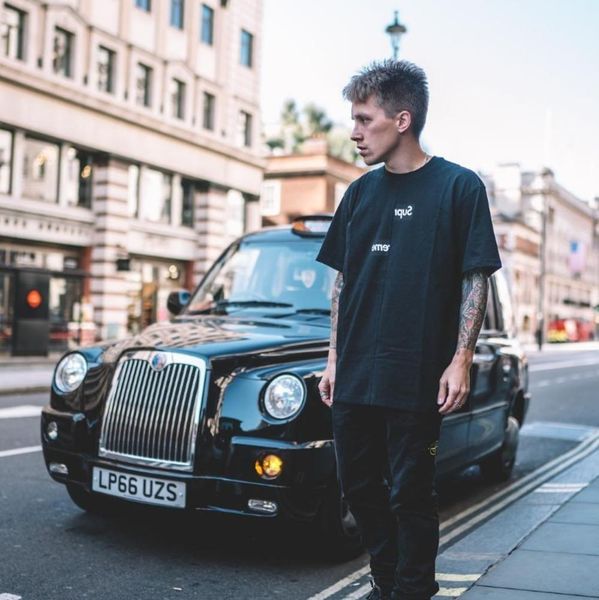 

18fw split box logo tee демонтировать строчку с коротким рукавом мужчины и женщины высокое качество черно-белая футболка hfbytx212, White;black