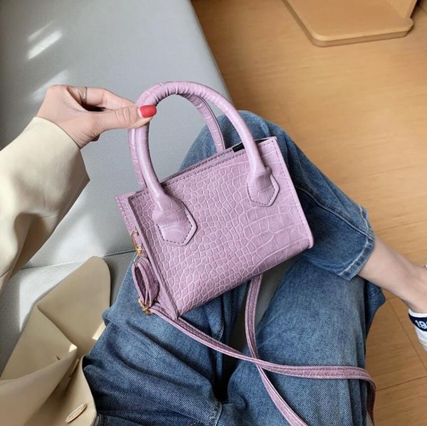 

designer women's bag summer new fashion texture small square bags simple atmosphere single shoulder bag