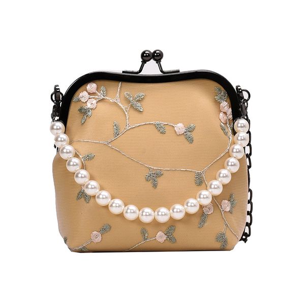 

wholesal woman hand bag messenger bags shell bag small female 2020 flower summer handbag pearl chain shoulder messenger