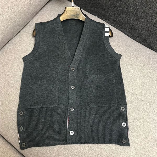 

women's vests college wind wool knitting cardigan female 2021 ins vest v-neck waistcoat joker web celebrity coat, Black;white
