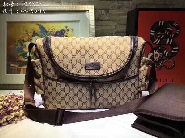 

In 2019 leather fa hion tophigh end men and women g bag handbag houlder bag backpack model 123326 ize44cm30cm13cm