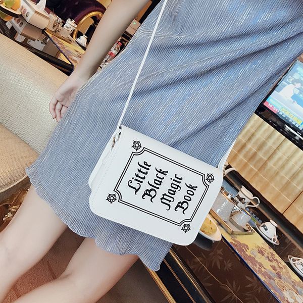 

2019 women's small bag fashion trend messenger bag small square new product special offer autumn and winter new products 829