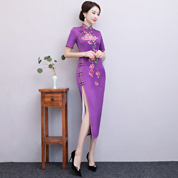 Chegada nova Chinês Longo Cheongsam Moda Feminina Bordado Vestido Elegante Rayon Qipao Vestidos de Festa Vestido Frete Grátis