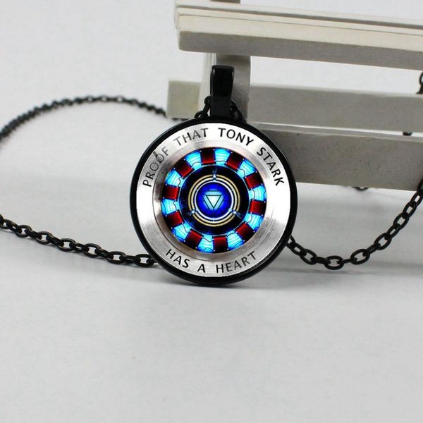 

2019 new iron man heart crystal glass round pendant gift jewelry necklace, Silver