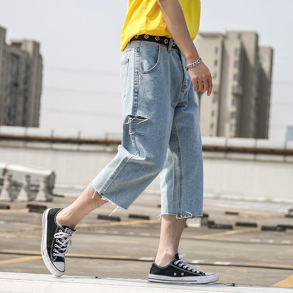 

men's jeans new 2019 summer jeans with ripped edges and cropped edges are loose, casual and personalized youth men's wear, Blue