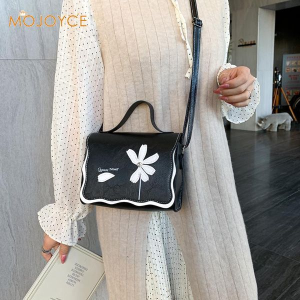 

vintage flower shoulder crossbody bag pu leather sweet girl square bag flower pearl chain shoulder messenger dropshipping