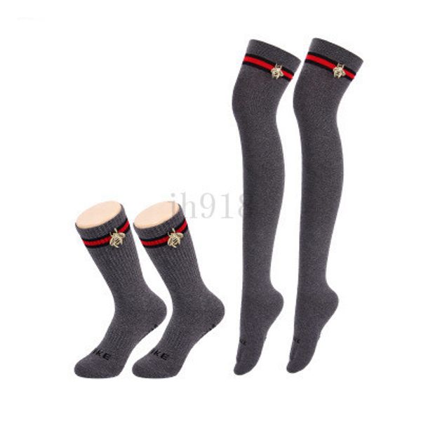 

new women red green striped stockings classic little bee personality fashion socks trendy brand knee socks, Black;white