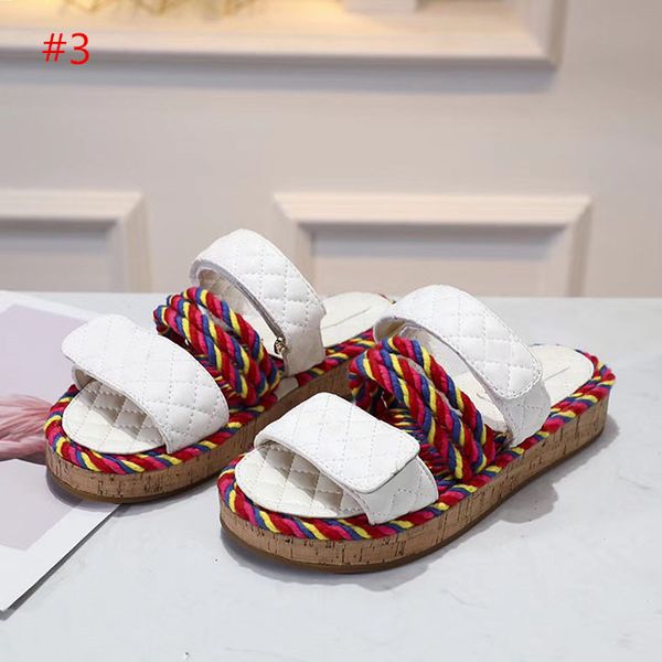 

5 color women de igner chain lide flat andal outdoor beach fa hion cau al rubber flat lipper with box