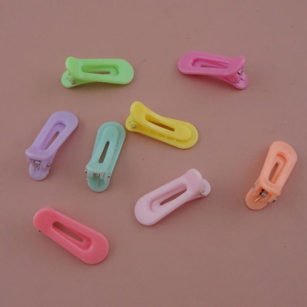 

100pcs 1.3cm*3.2cm pastel colors filigree oval plastic alligator hair clips for kids hair accessories hairpins for diy boutique, Slivery;white
