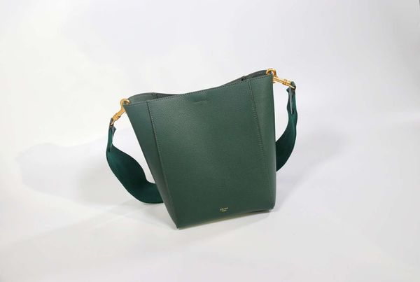 

soft grain bucket bag women's 2020 new calfskin single shoulder bag women's bag calfskin wide wool straps simple