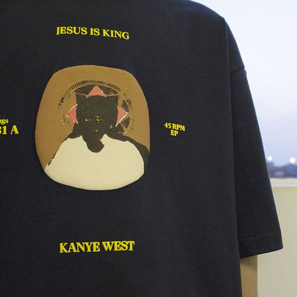 

kanye west jesus chicago limited grandfather album peripheral oversize short-sleeved t-shirt, Red