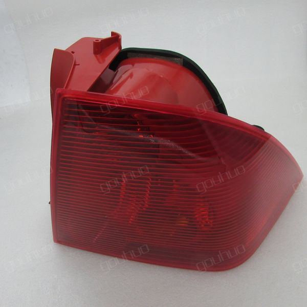 

for 307 04-06 sedan taillight rear light tail lamp tail lights 1pcs